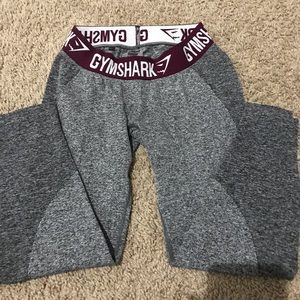 NWOT Gymshark flex cropped